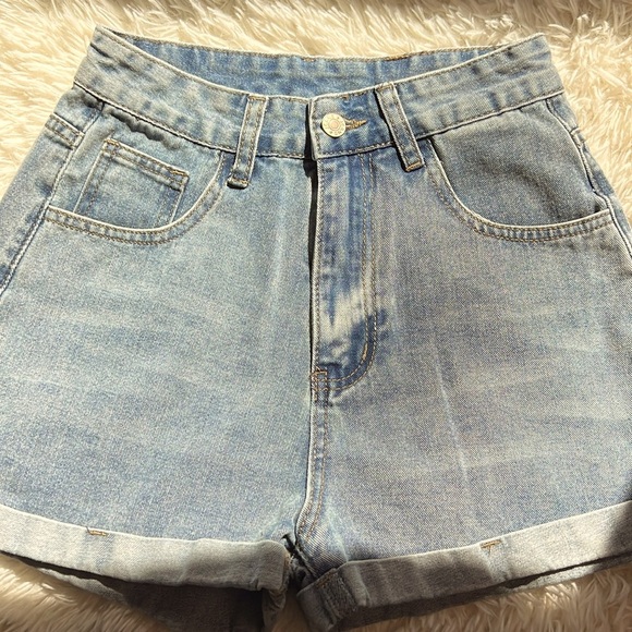 SHEIN Size XS Women’s Zip Up Front Blue Jean Shorts - Picture 1 of 7